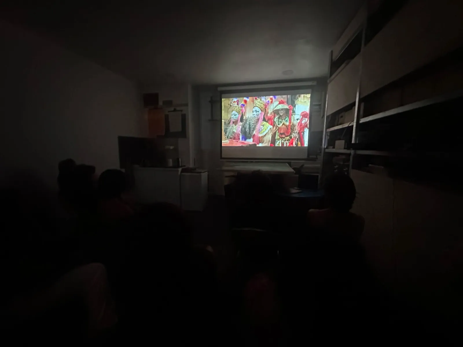 Messages from the Blue Hour — event — 7 & 8 September 2026 — Yiyi Sphère, Paris — with Nienwei Chang, Whitney Sung, Dayung Hsueh, Kei Matsumoto… — photo 10 of 18 — Distance Press