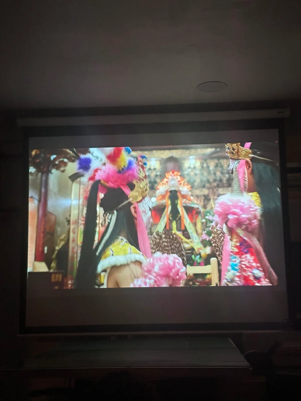 Messages from the Blue Hour — event — 7 & 8 September 2026 — Yiyi Sphère, Paris — with Nienwei Chang, Whitney Sung, Dayung Hsueh, Kei Matsumoto… — photo 13 of 18 — Distance Press