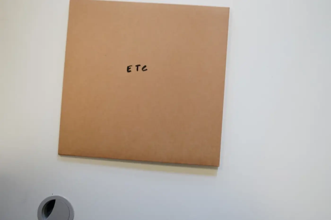 More than nowhere — vinyle — septembre 2025 — avec Adèle Pavia, Alanas Gurinas & Sholto Dobie, Amentia Siard Brochard, Arslane Smirnov… — photo 170 sur 238 — Distance Press