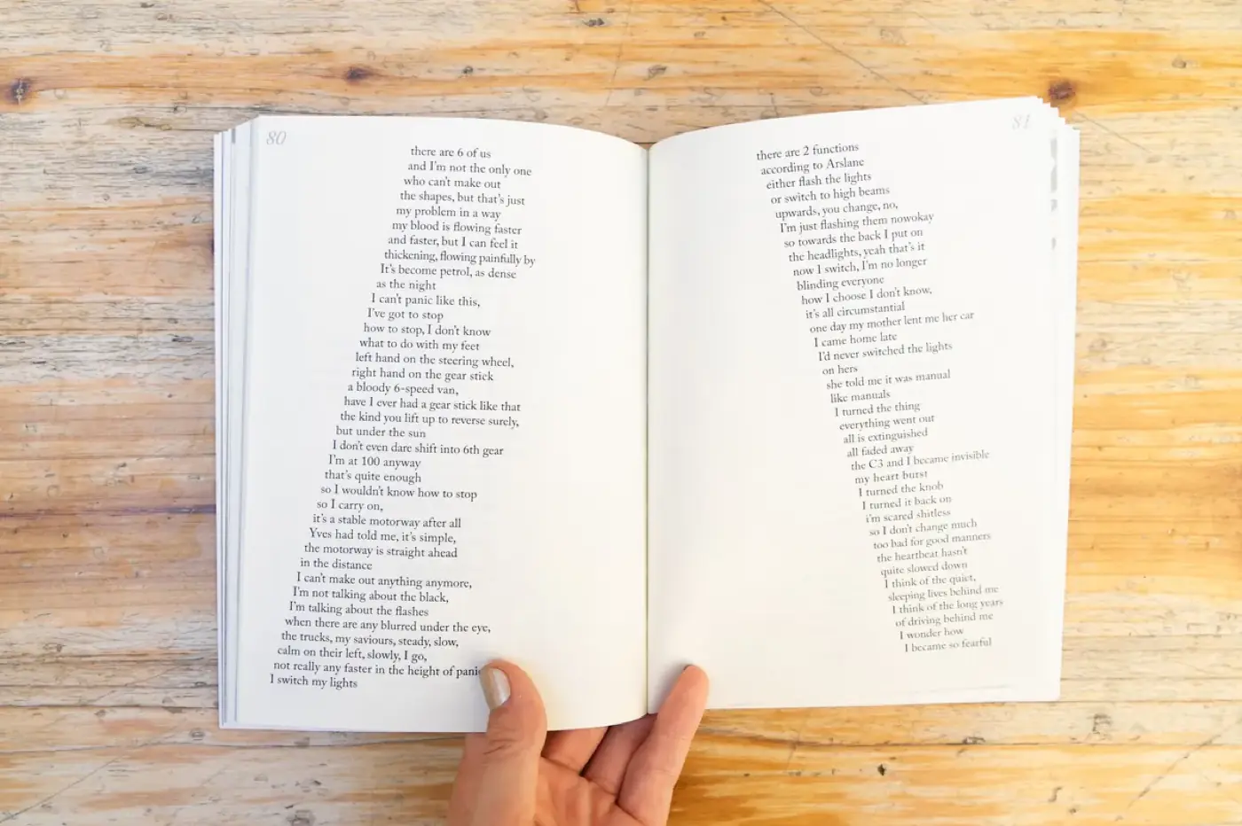 Shadow casting compilation — livre — octobre 2025 — avec Aiste Marija Stankevičiūtė, Amentia Siard Brochard, Arslane Smirnov, Faustine Duval… — photo 14 sur 17 — Distance Press